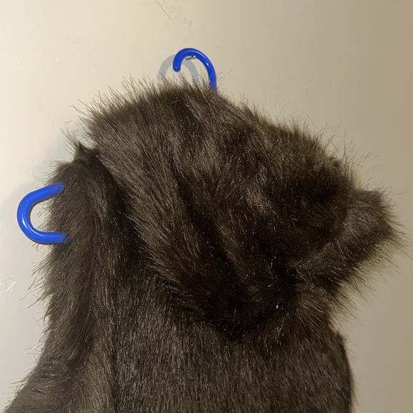 Kenar Brown Shaggy Chocolate Hooded Faux Fur Vest Satin Lined 2000’s Size Large - Picture 6 of 8